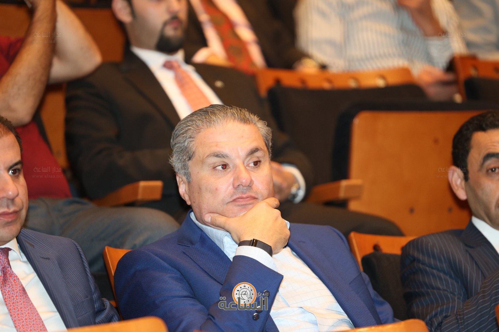 Madar Al-Saa Images 0.9344510453162267