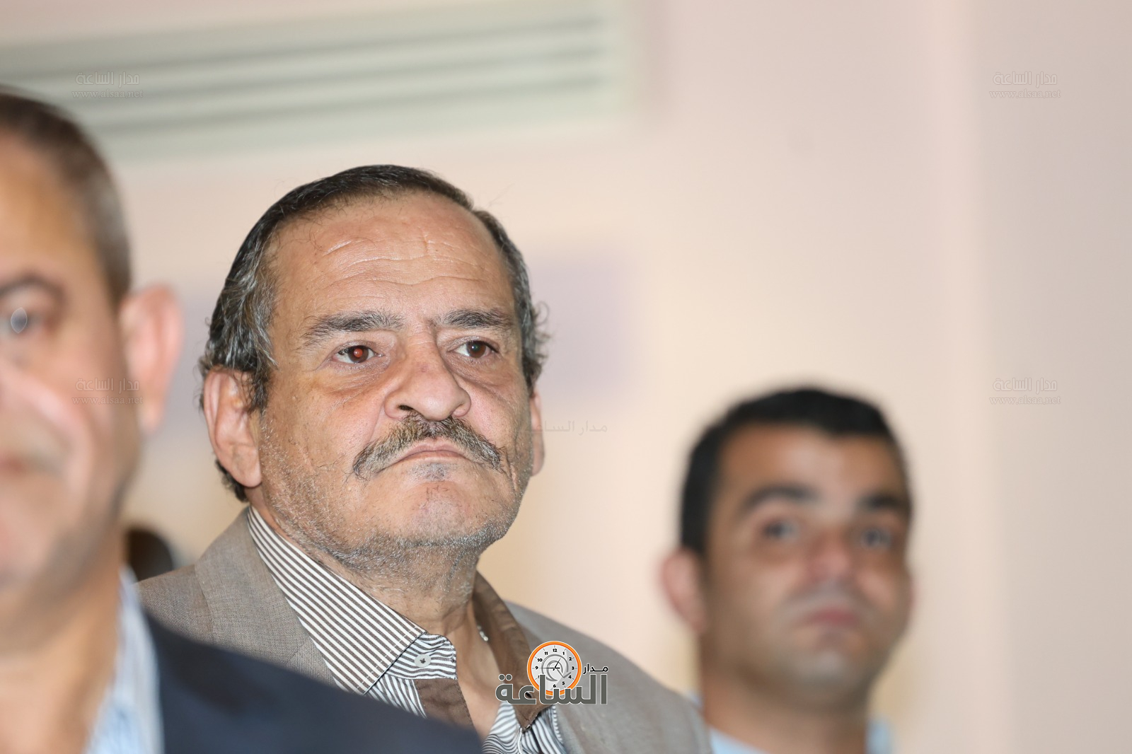 Madar Al-Saa Images 0.9255273373232371