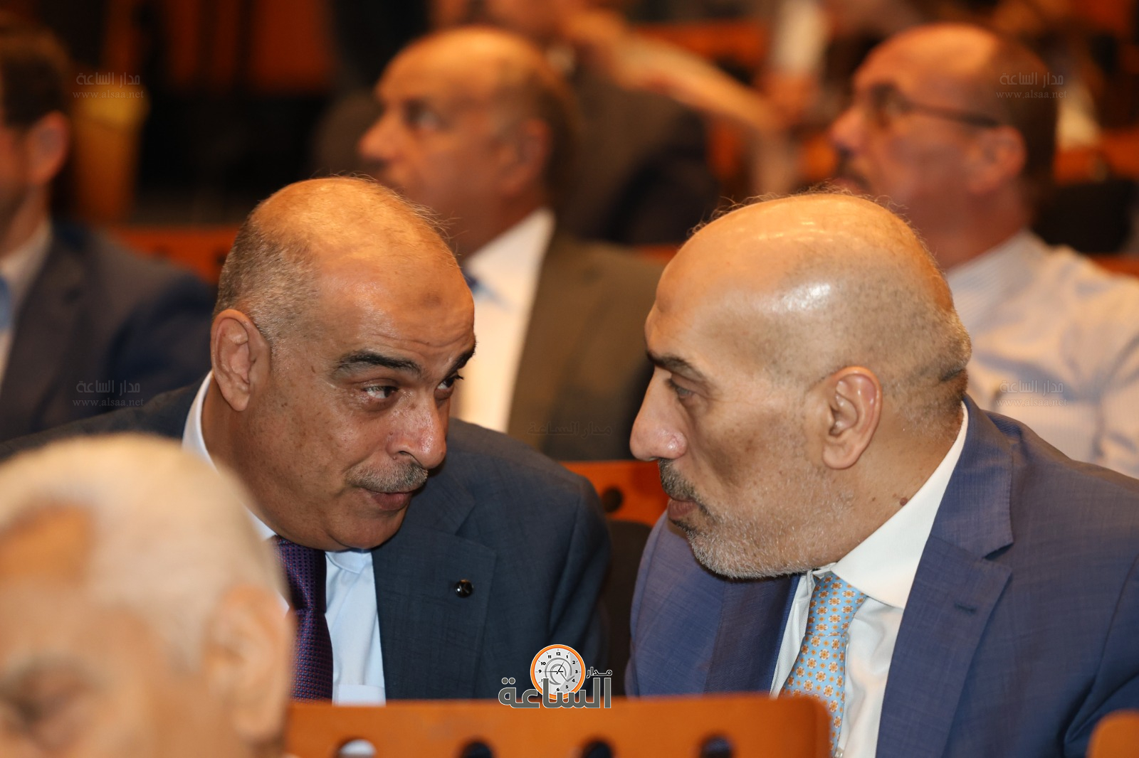 Madar Al-Saa Images 0.6977331022294171