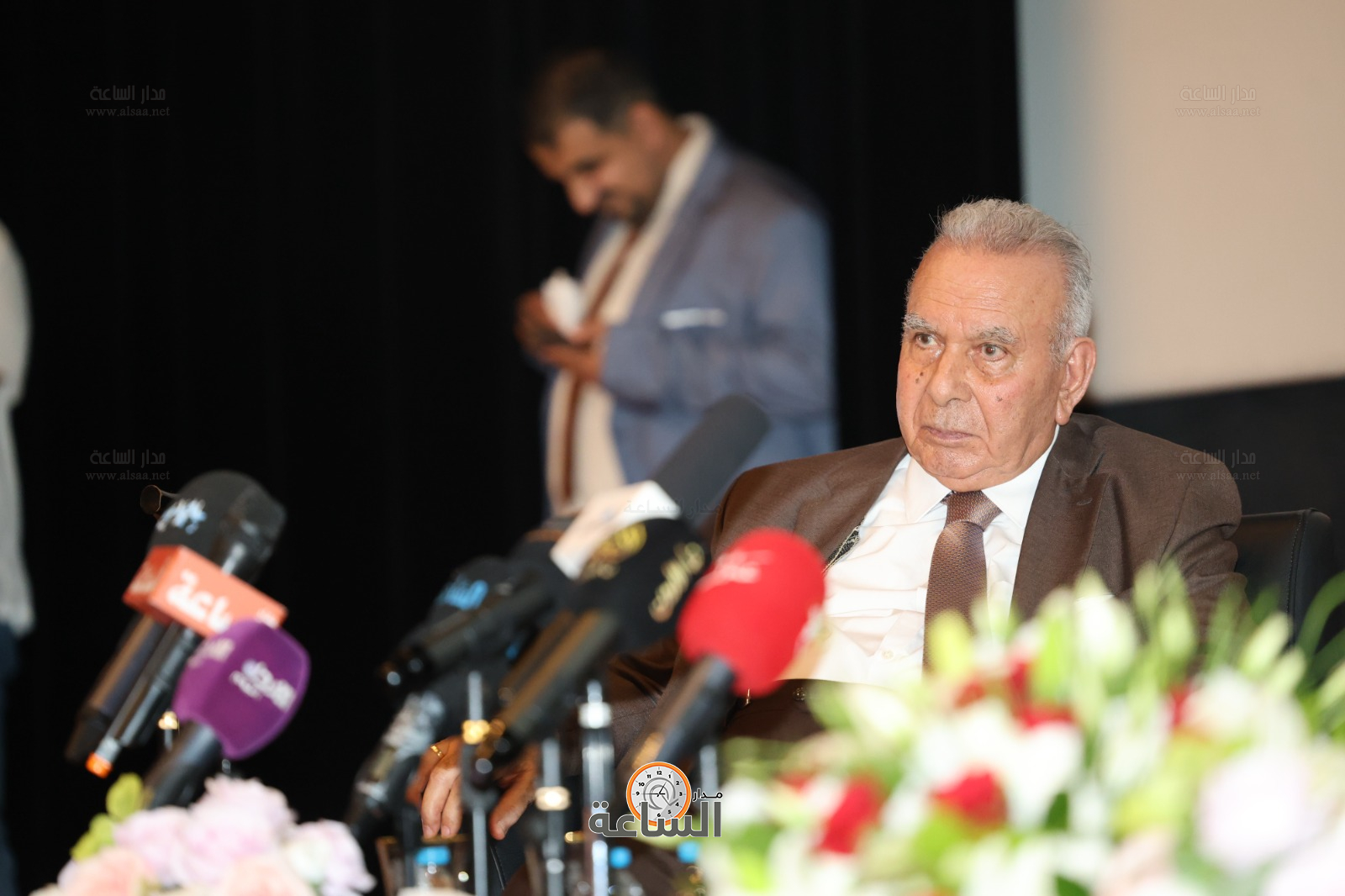 Madar Al-Saa Images 0.0282698246734292