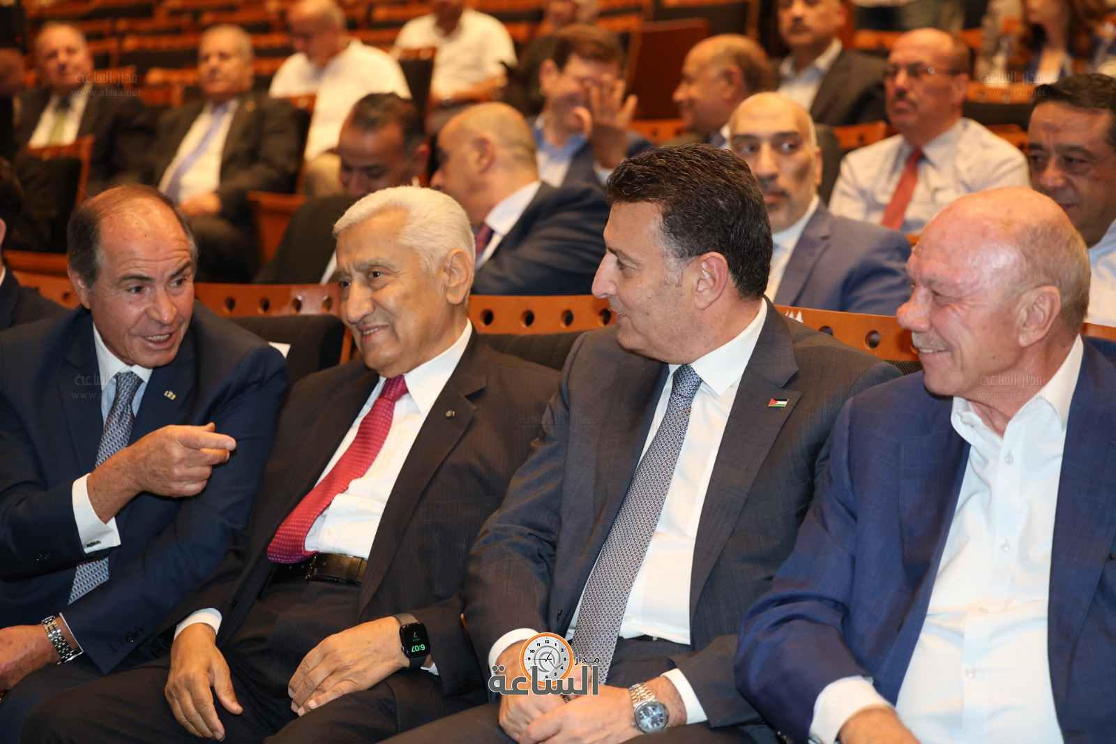 Madar Al-Saa Images 0.6398021152696177