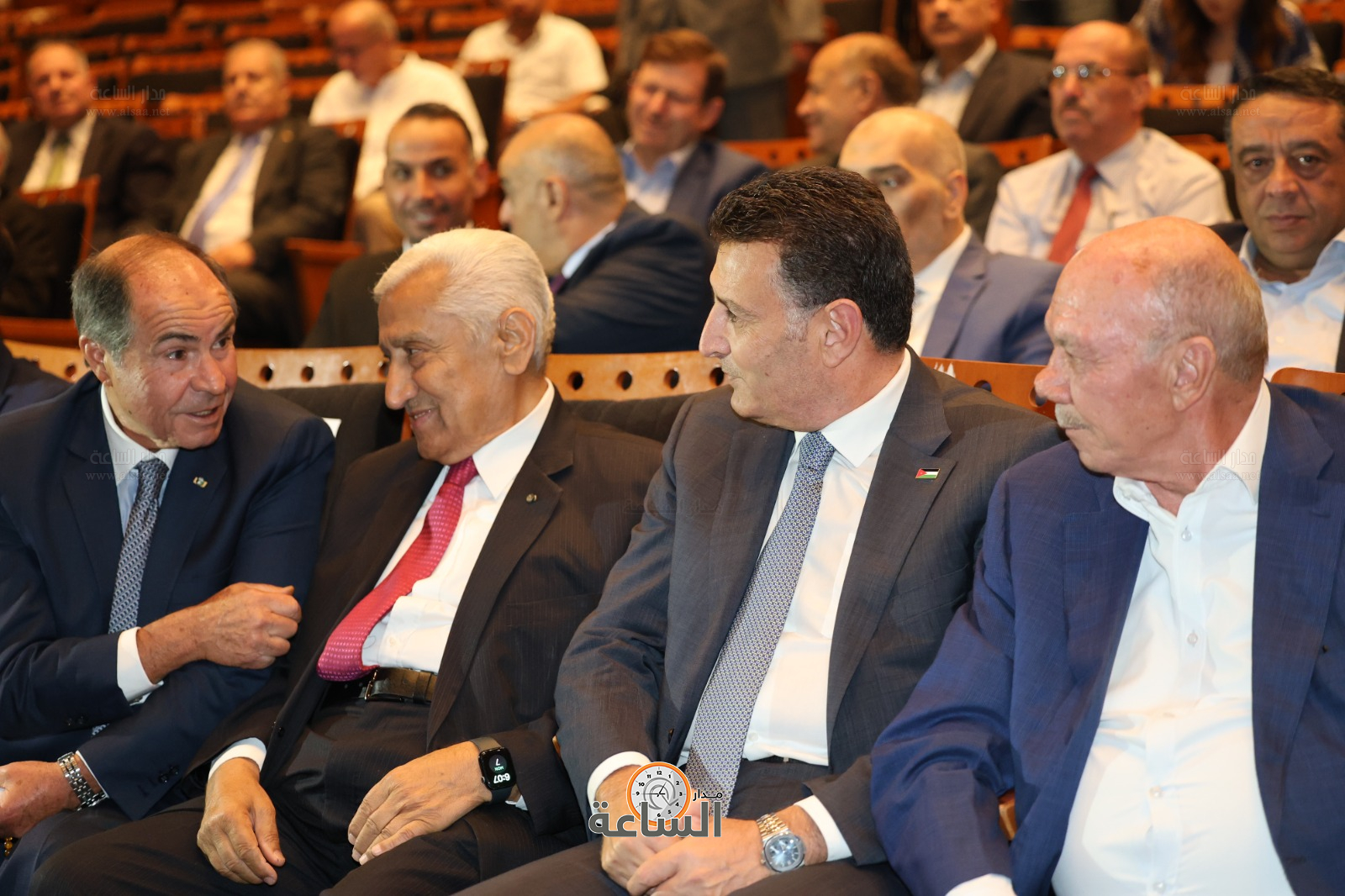 Madar Al-Saa Images 0.4343039853405971