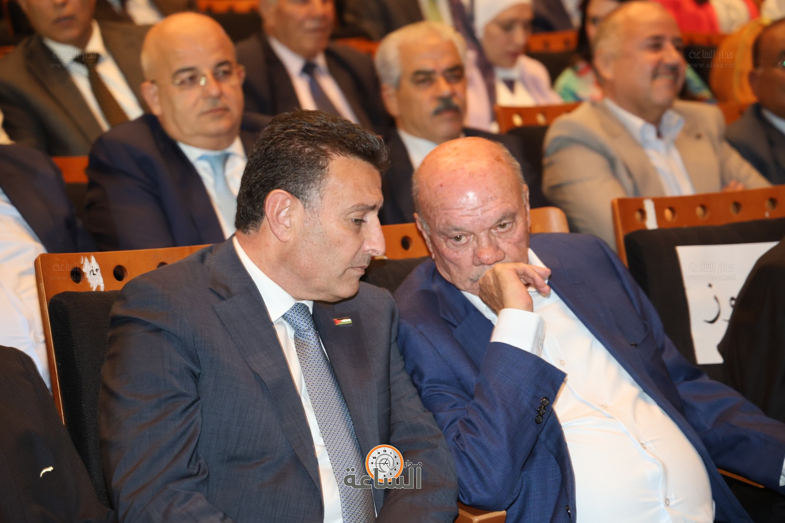 Madar Al-Saa Images 0.8185153325911189