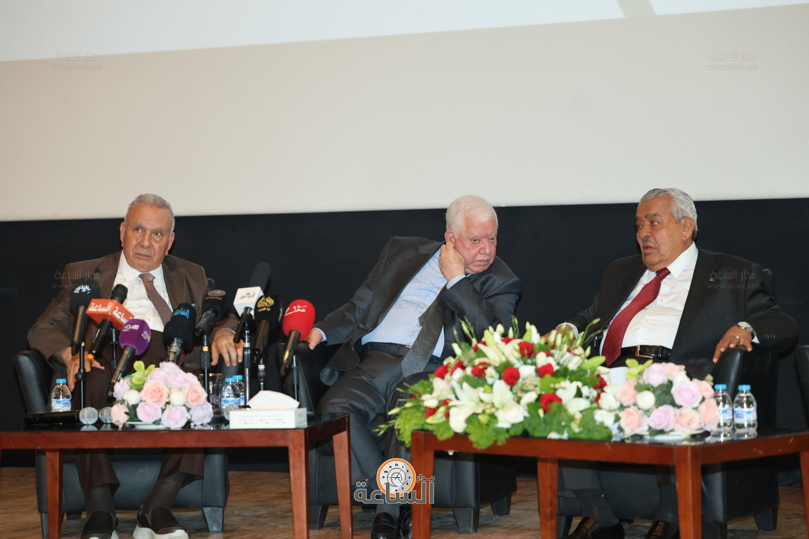 Madar Al-Saa Images 0.3135396358523339