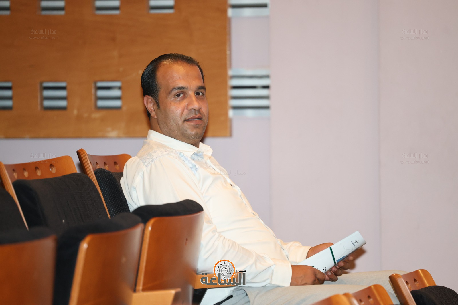 Madar Al-Saa Images 0.25434561131299216