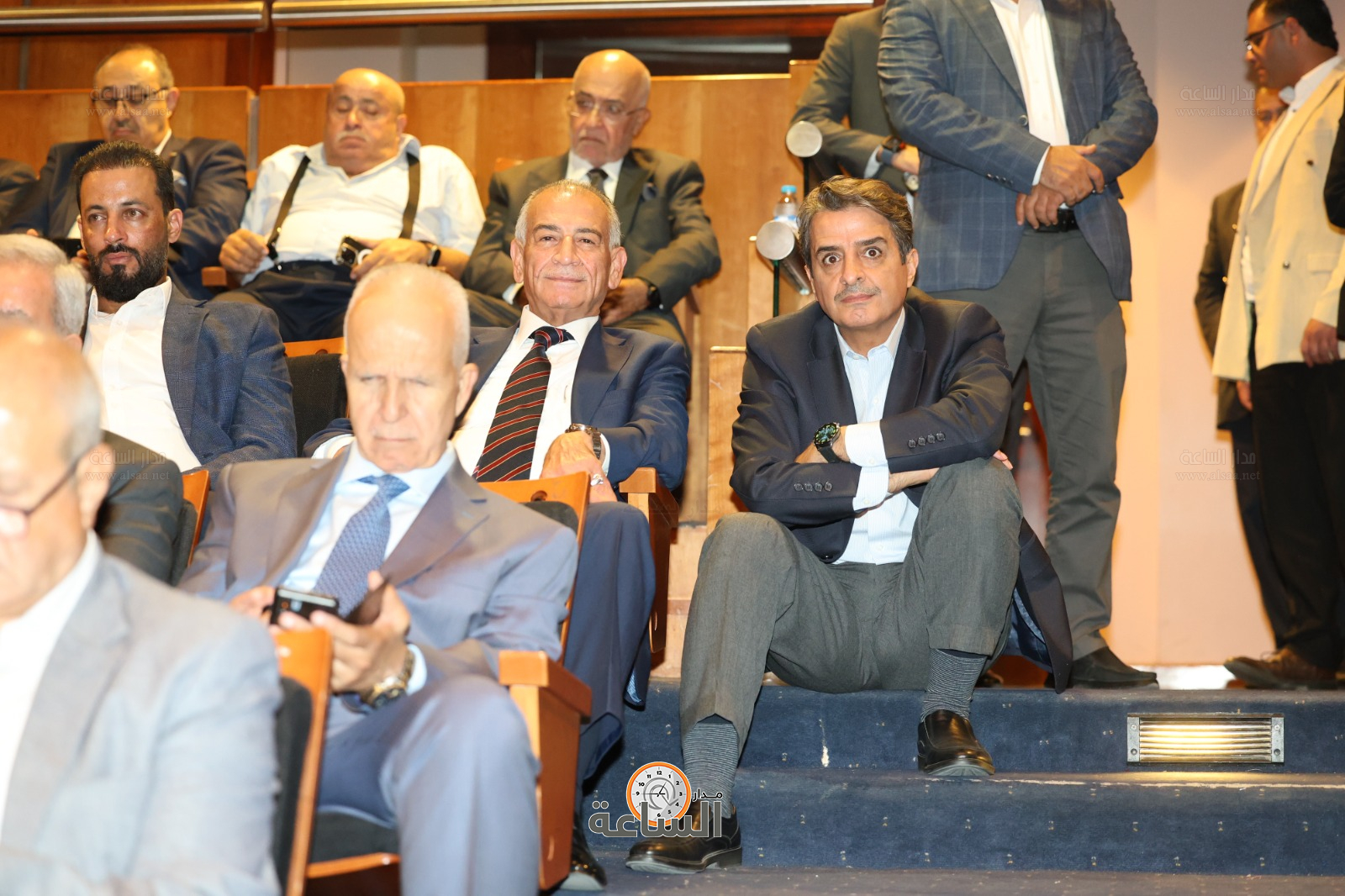 Madar Al-Saa Images 0.4534466878674689