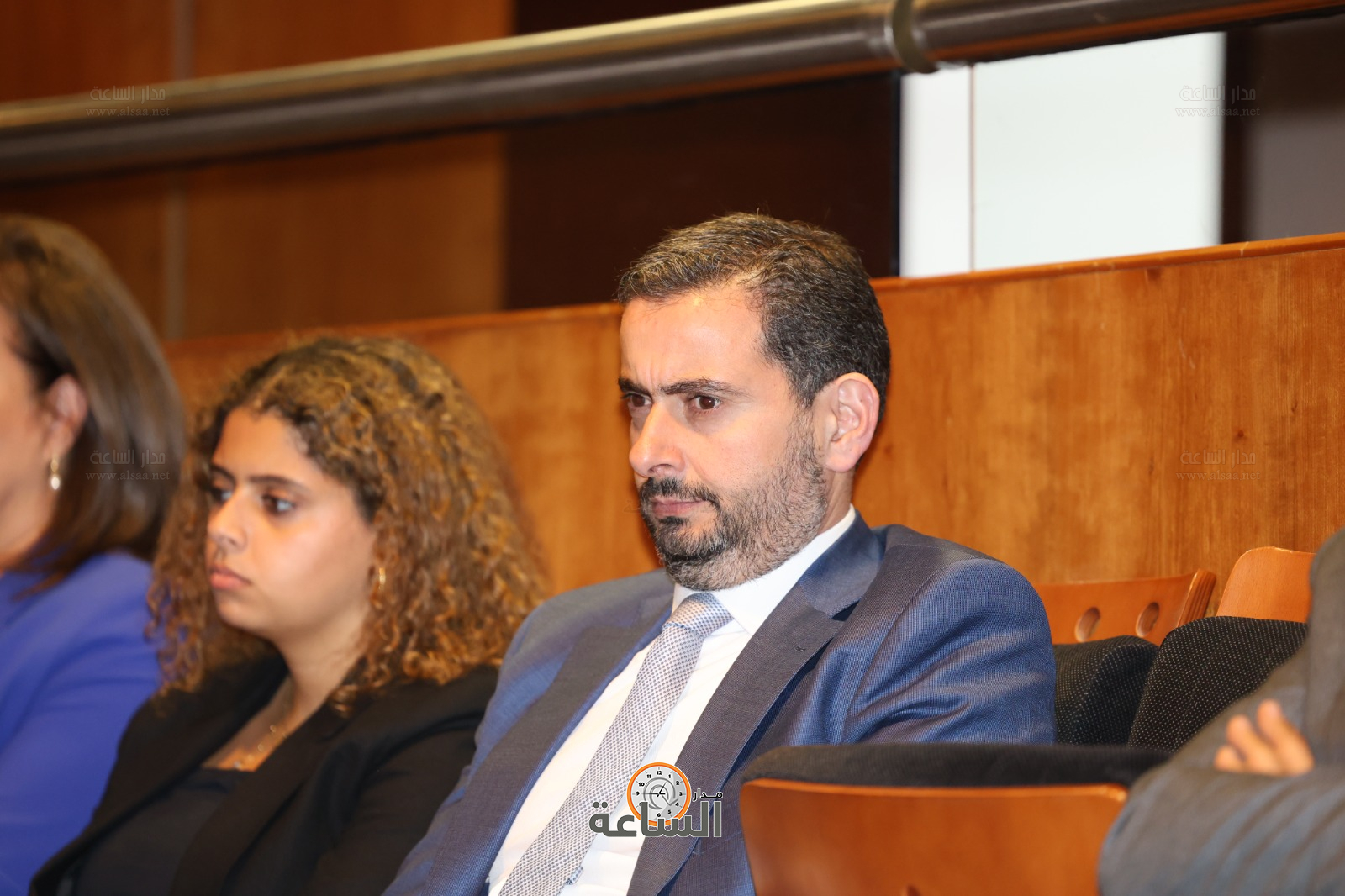 Madar Al-Saa Images 0.8765542215350406