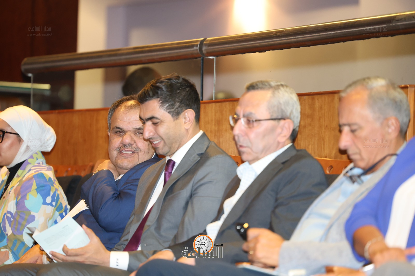 Madar Al-Saa Images 0.920584232143499