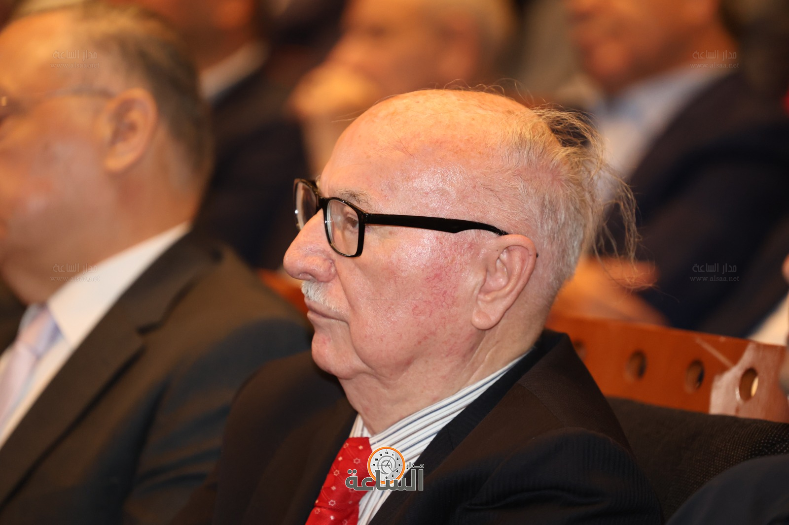 Madar Al-Saa Images 0.5217875072423693