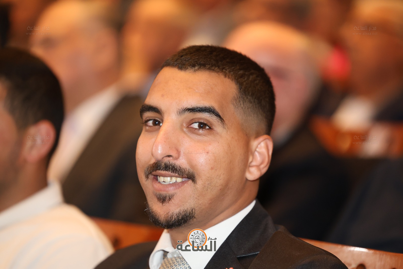 Madar Al-Saa Images 0.5669963718124414