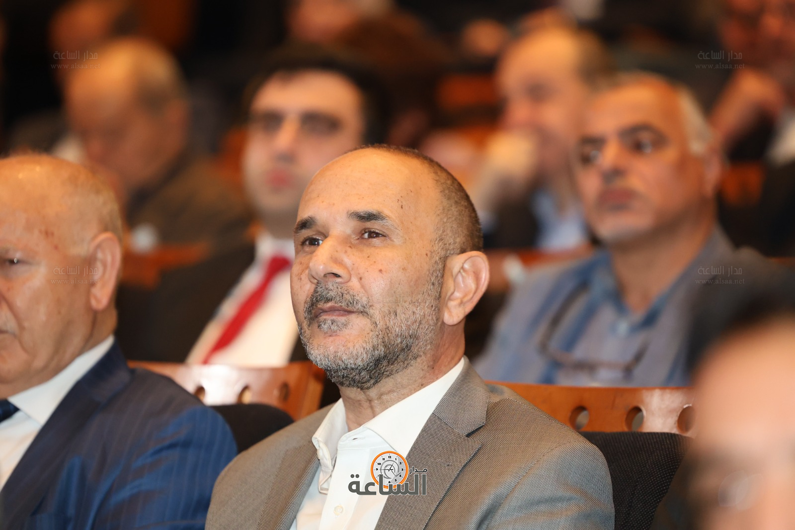 Madar Al-Saa Images 0.01873808023623247