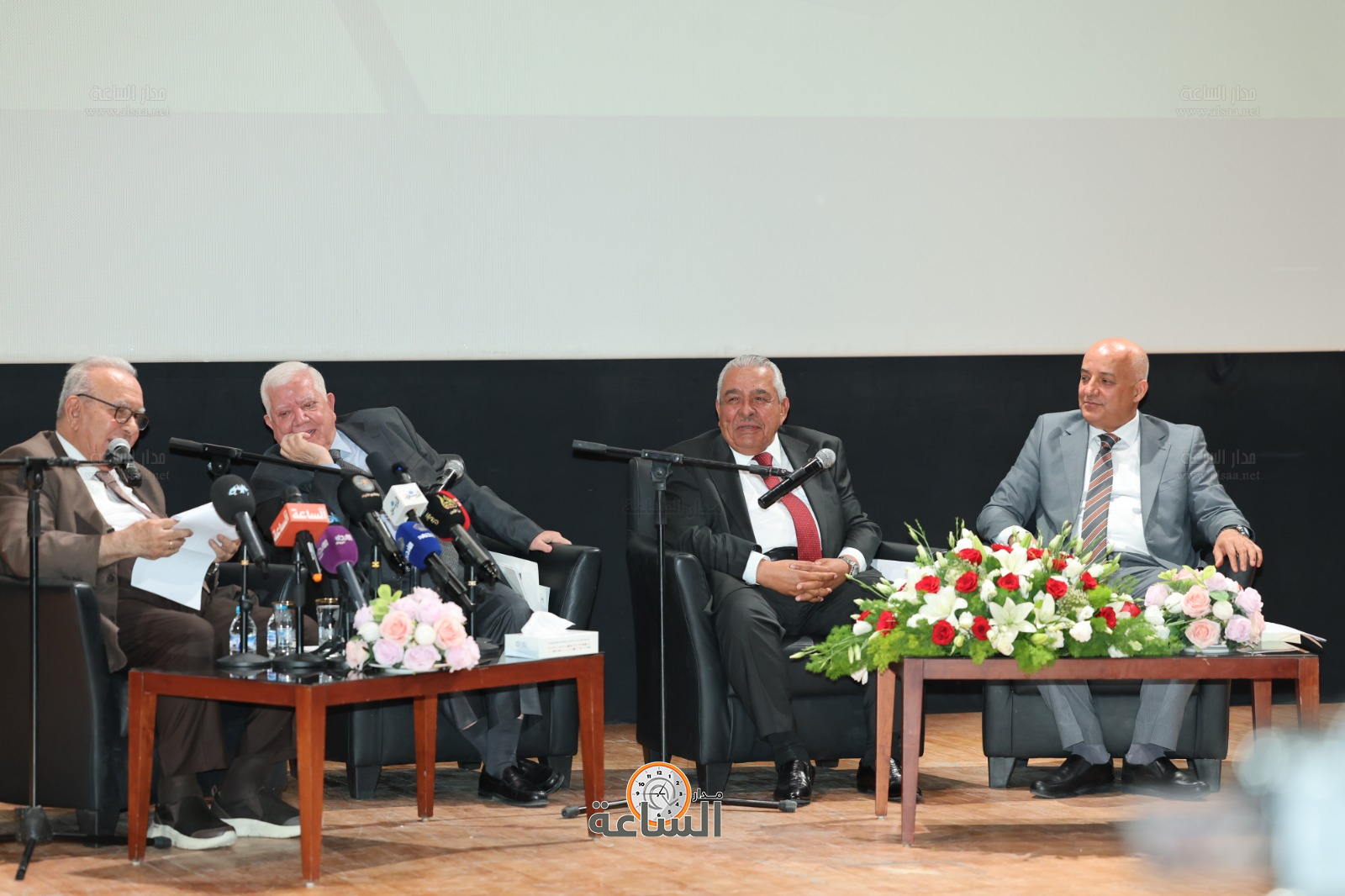 Madar Al-Saa Images 0.13263564917345716