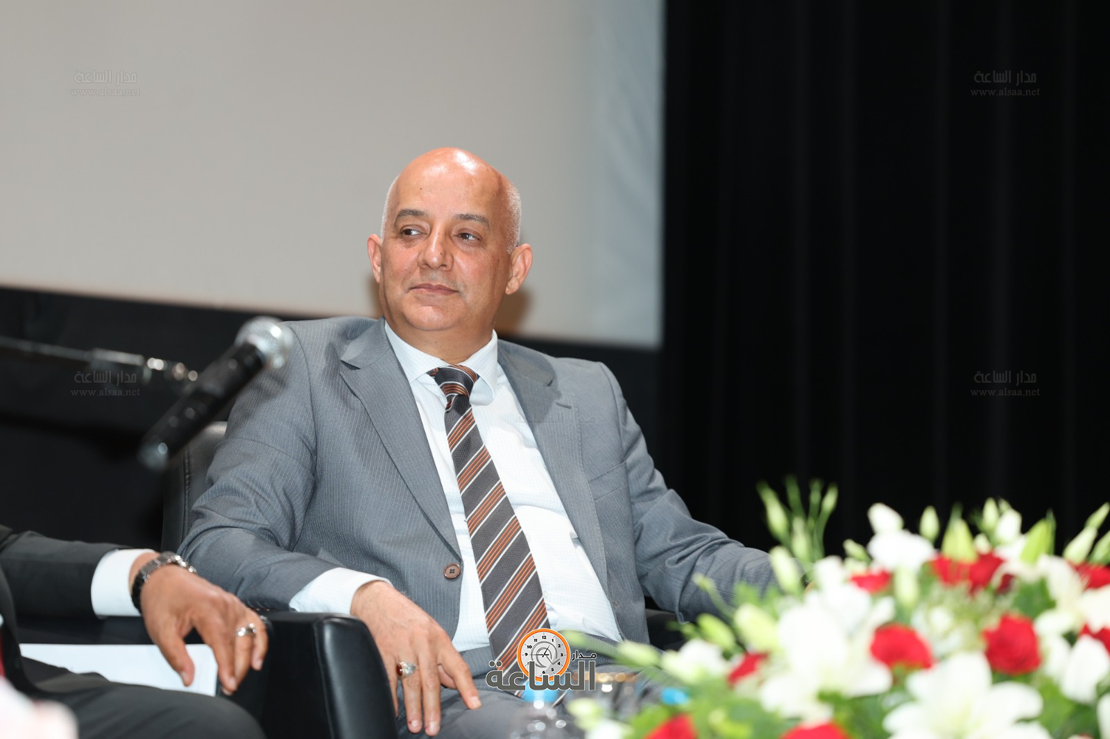 Madar Al-Saa Images 0.09557944905056104