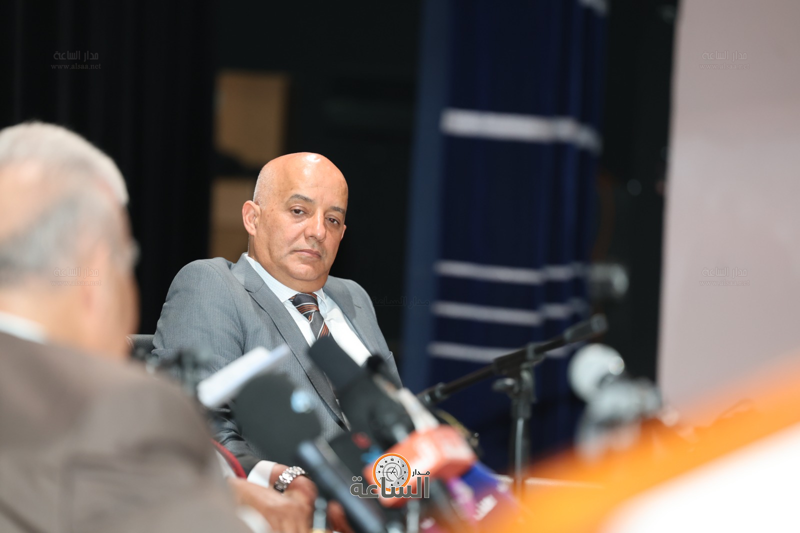 Madar Al-Saa Images 0.4651404948074236