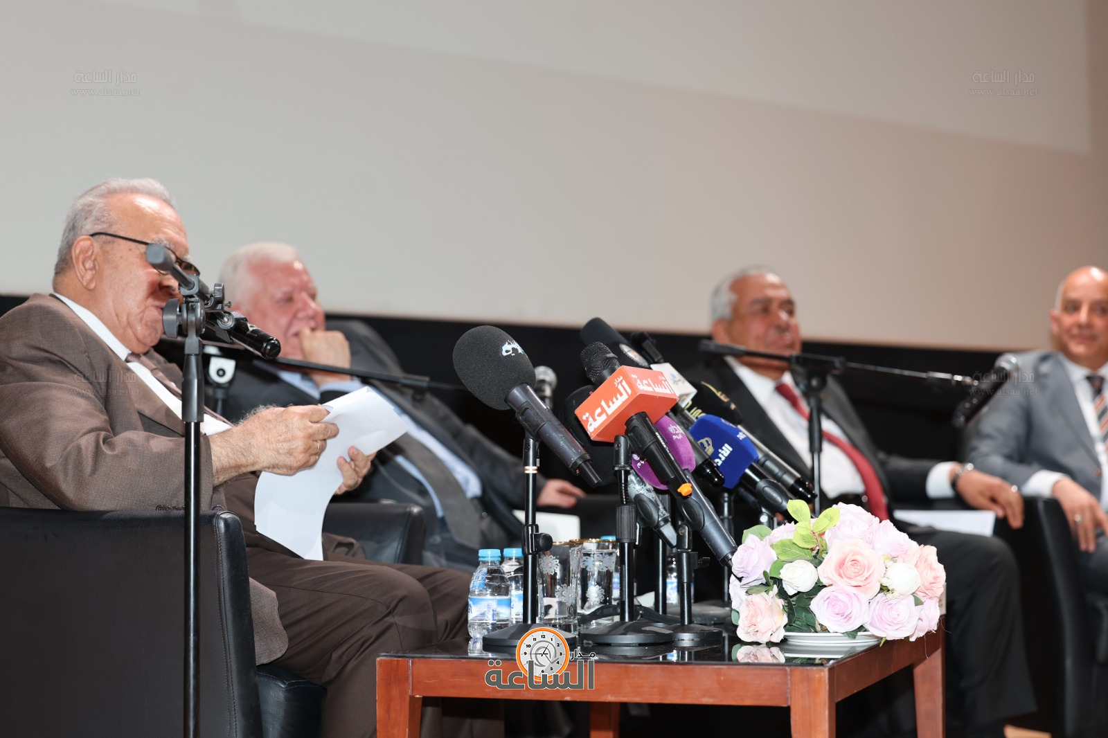 Madar Al-Saa Images 0.28040494637072766