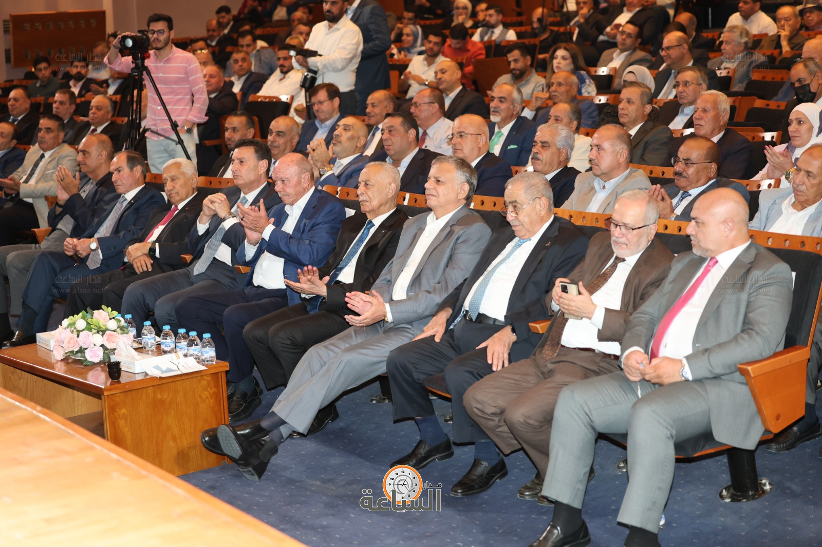 Madar Al-Saa Images 0.7114258863831708