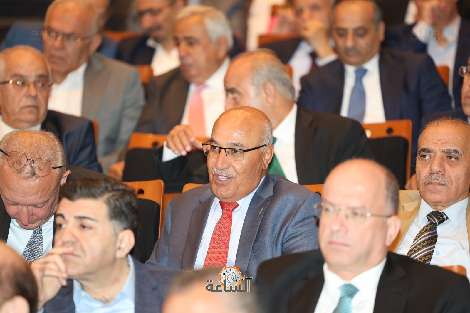 Madar Al-Saa Images 0.8823702242689188