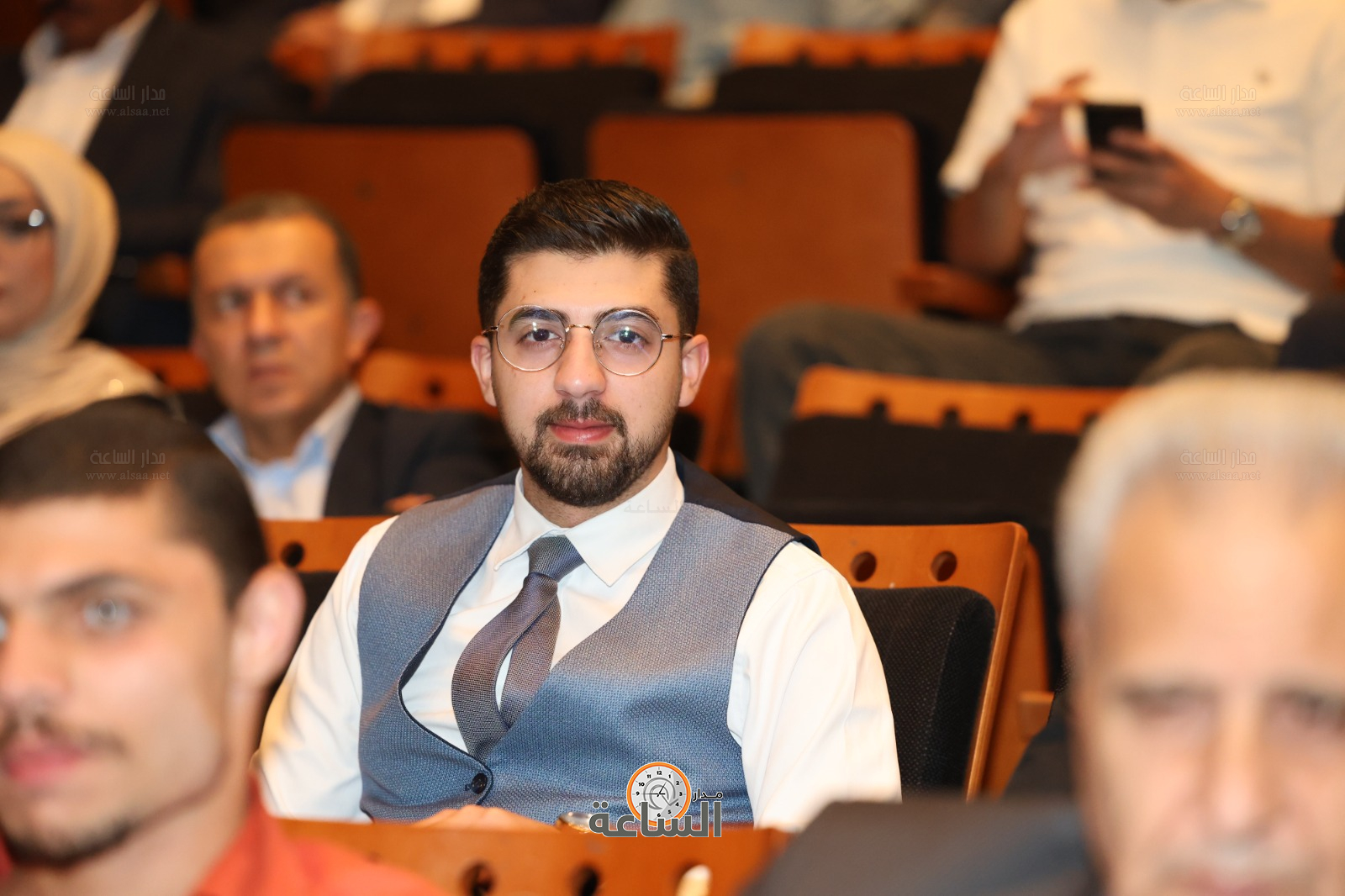 Madar Al-Saa Images 0.9387061044668101