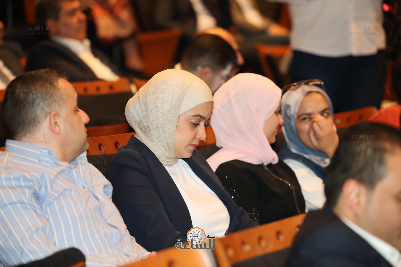 Madar Al-Saa Images 0.6579154456430845