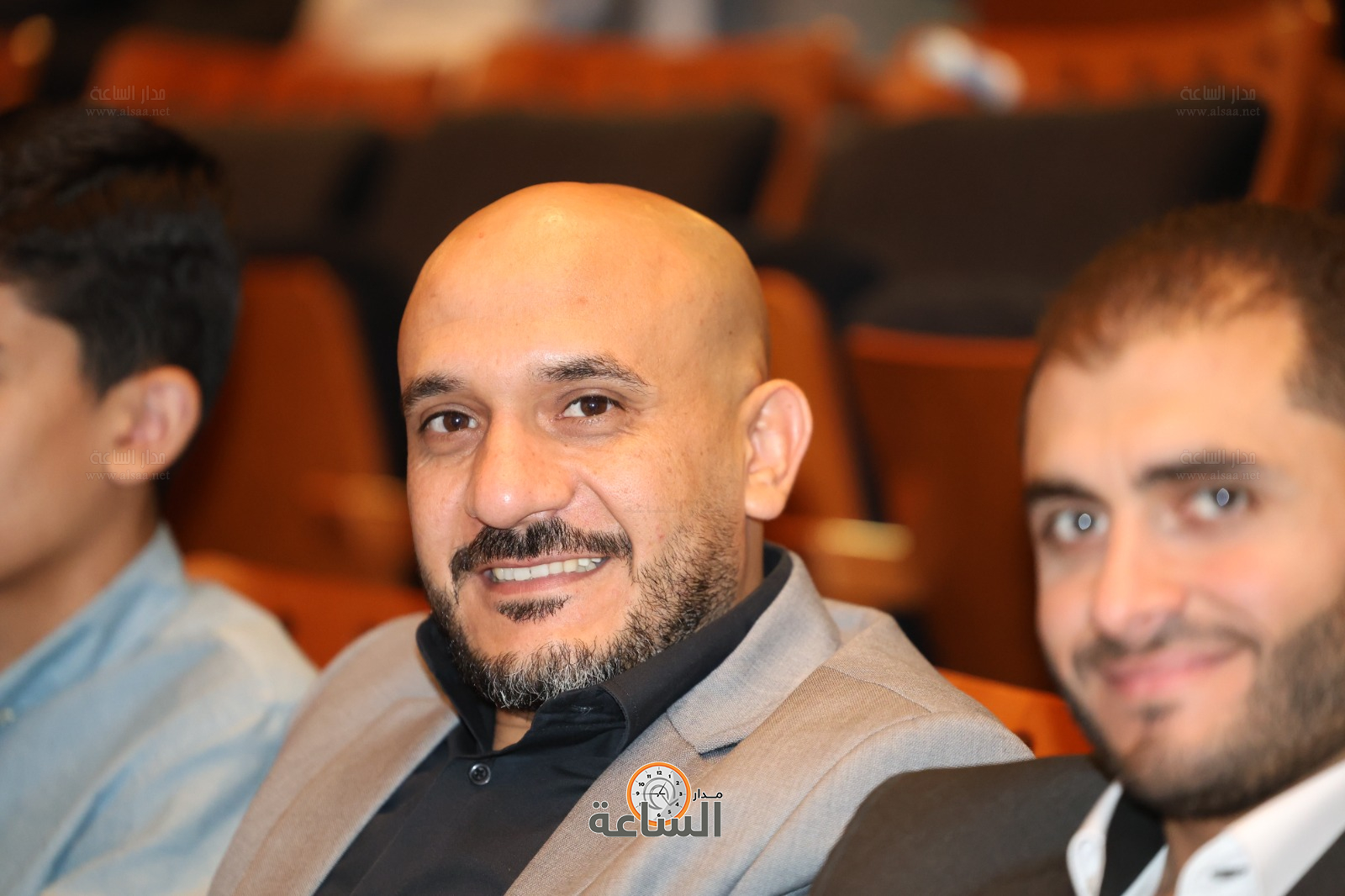 Madar Al-Saa Images 0.785554966503933