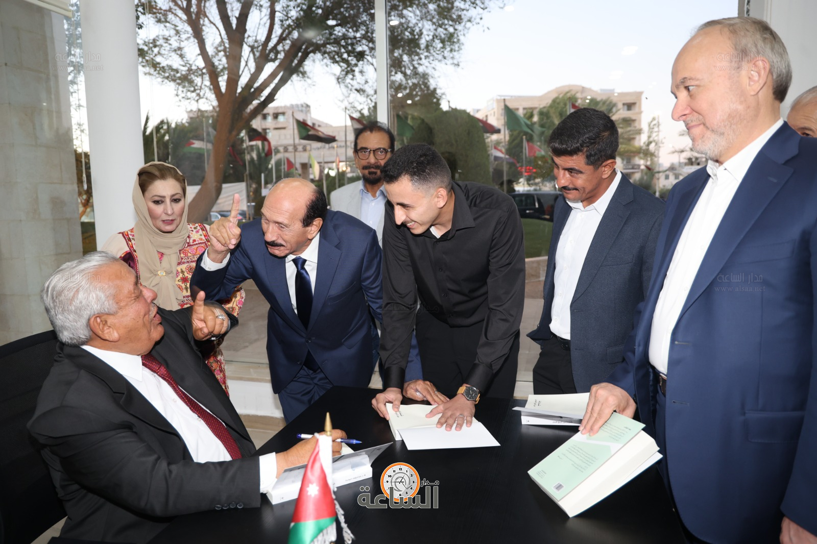 Madar Al-Saa Images 0.6178658600843694