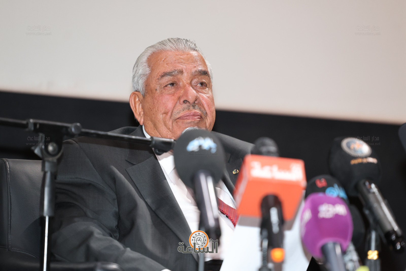 Madar Al-Saa Images 0.8286951299165807