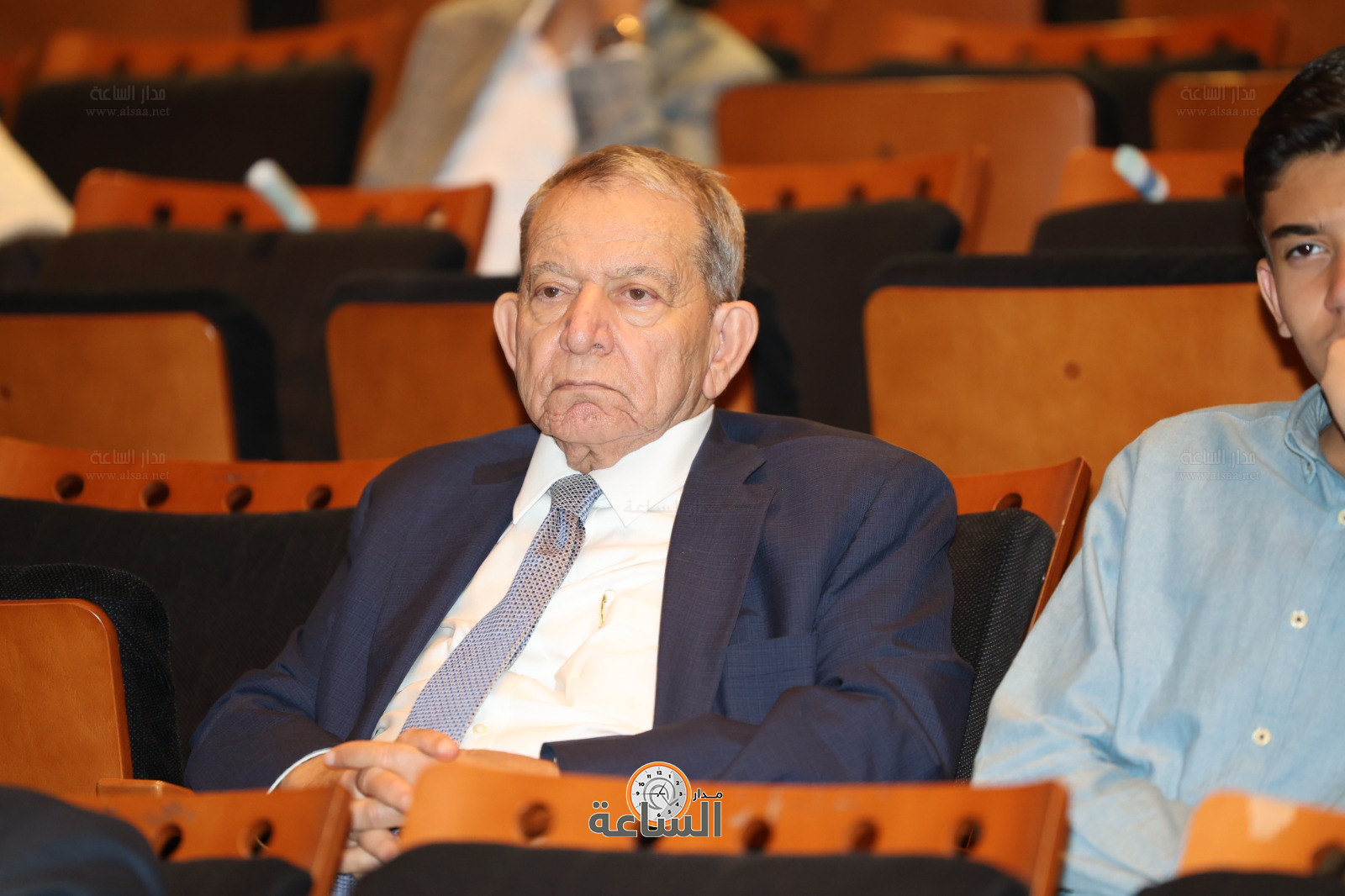 Madar Al-Saa Images 0.02384060584432146