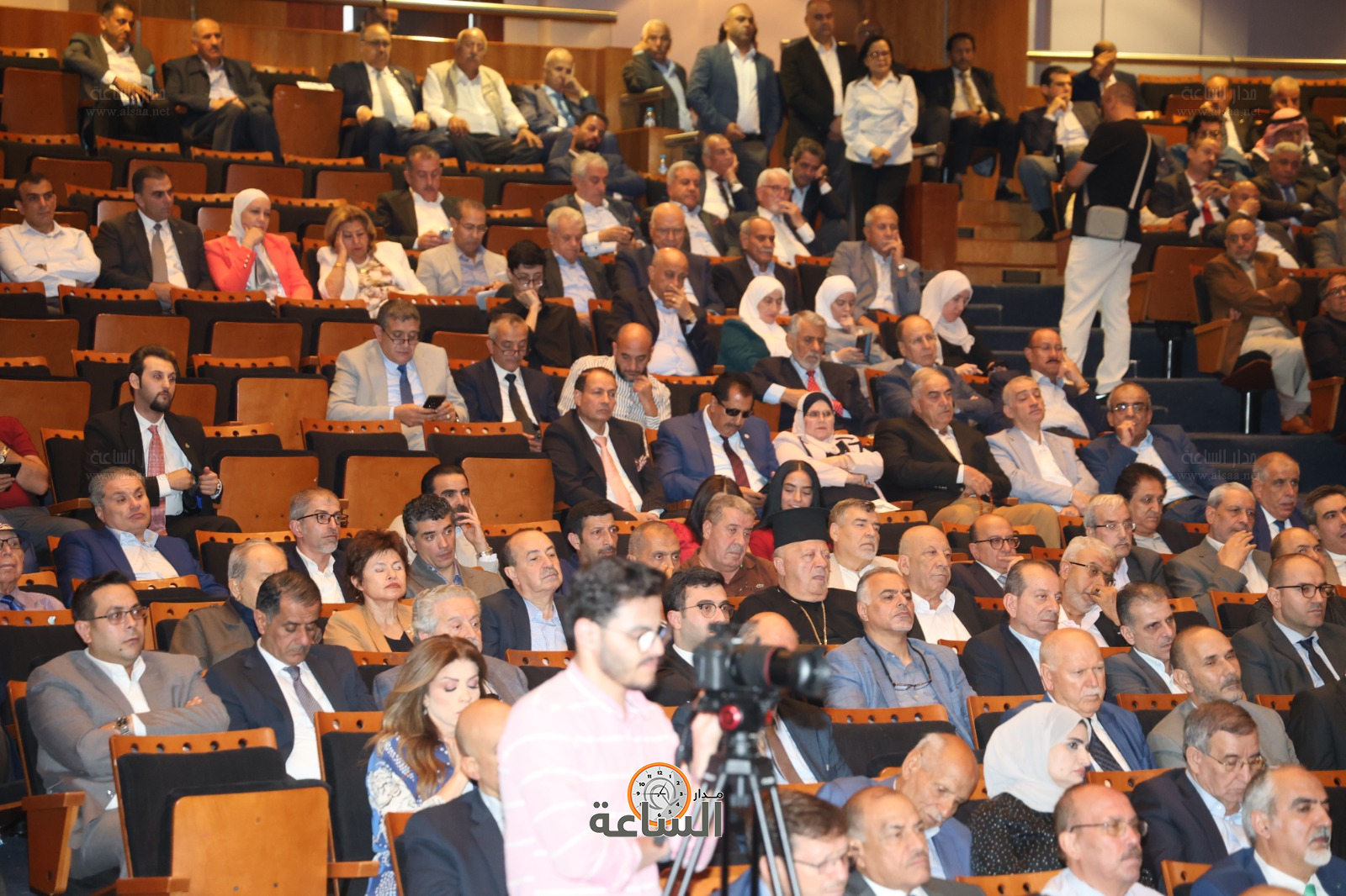 Madar Al-Saa Images 0.4152028108628998