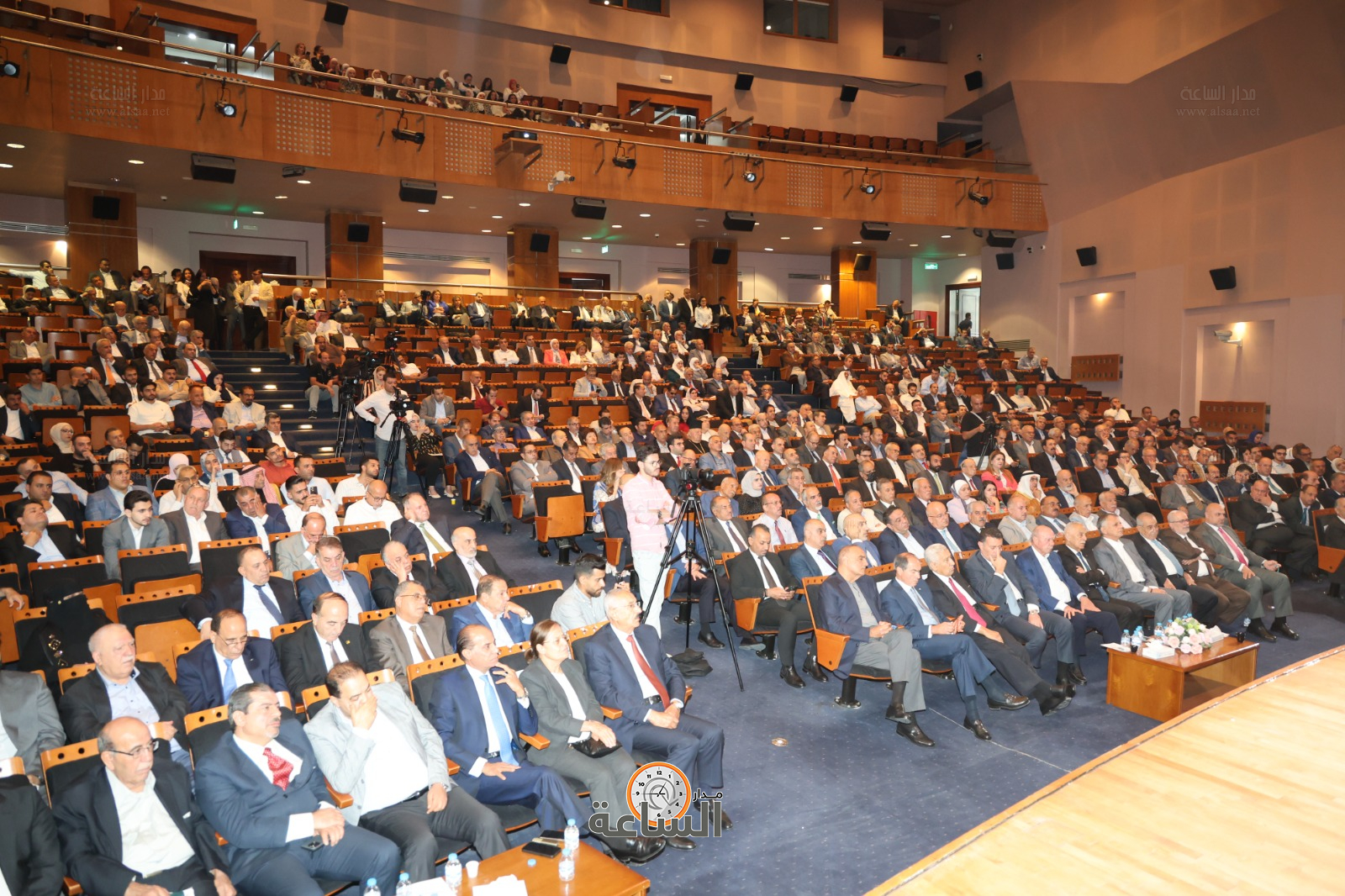 Madar Al-Saa Images 0.8257948475177254