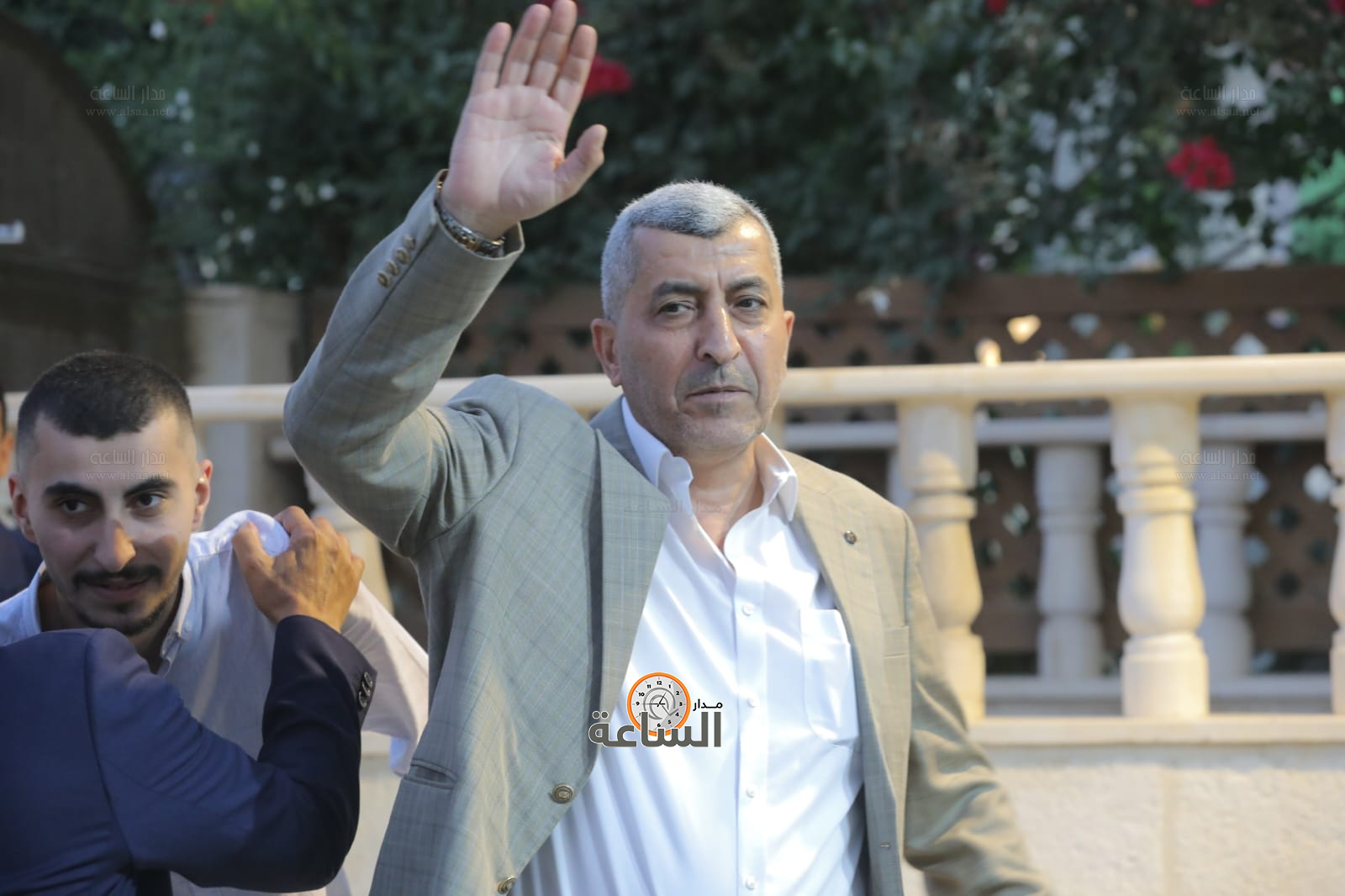 Madar Al-Saa Images 0.4317726113414737