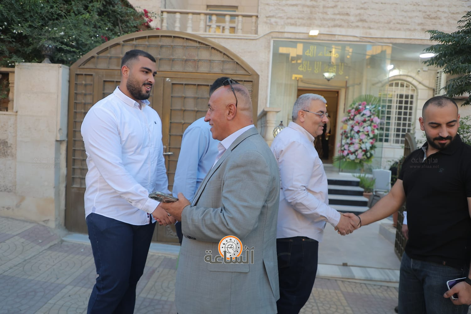 Madar Al-Saa Images 0.6404212038887828