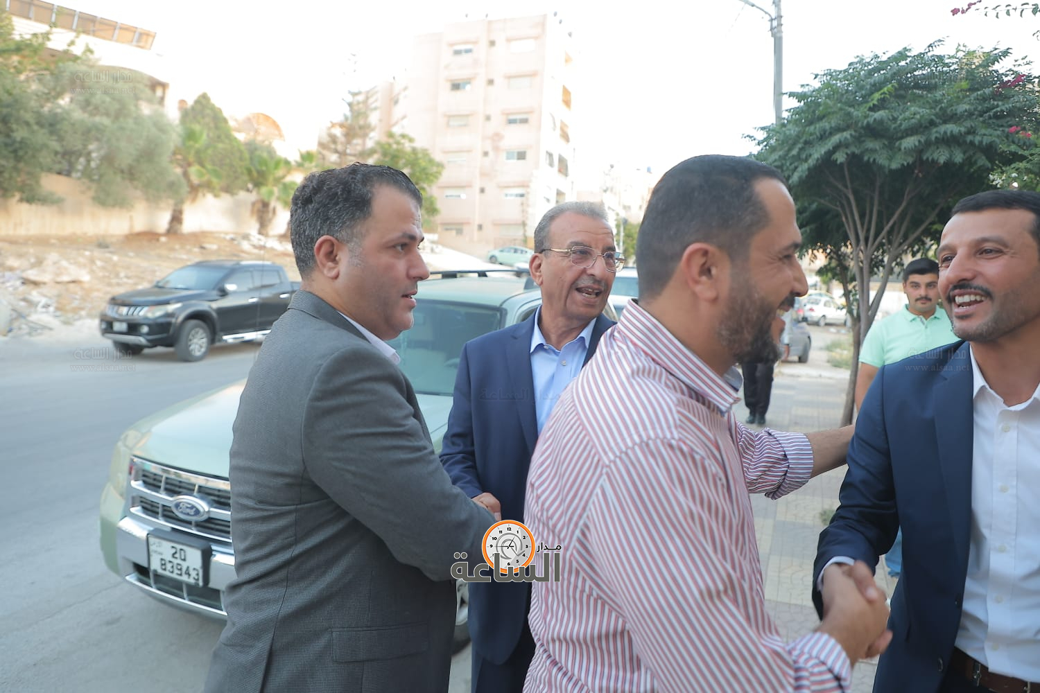 Madar Al-Saa Images 0.423051265779364