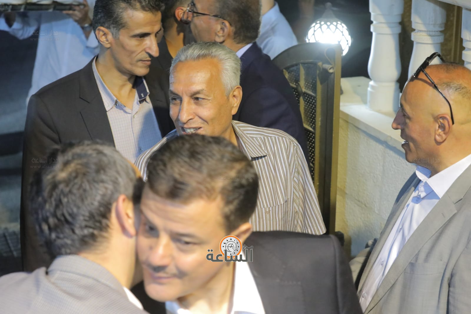 Madar Al-Saa Images 0.17116342383247507