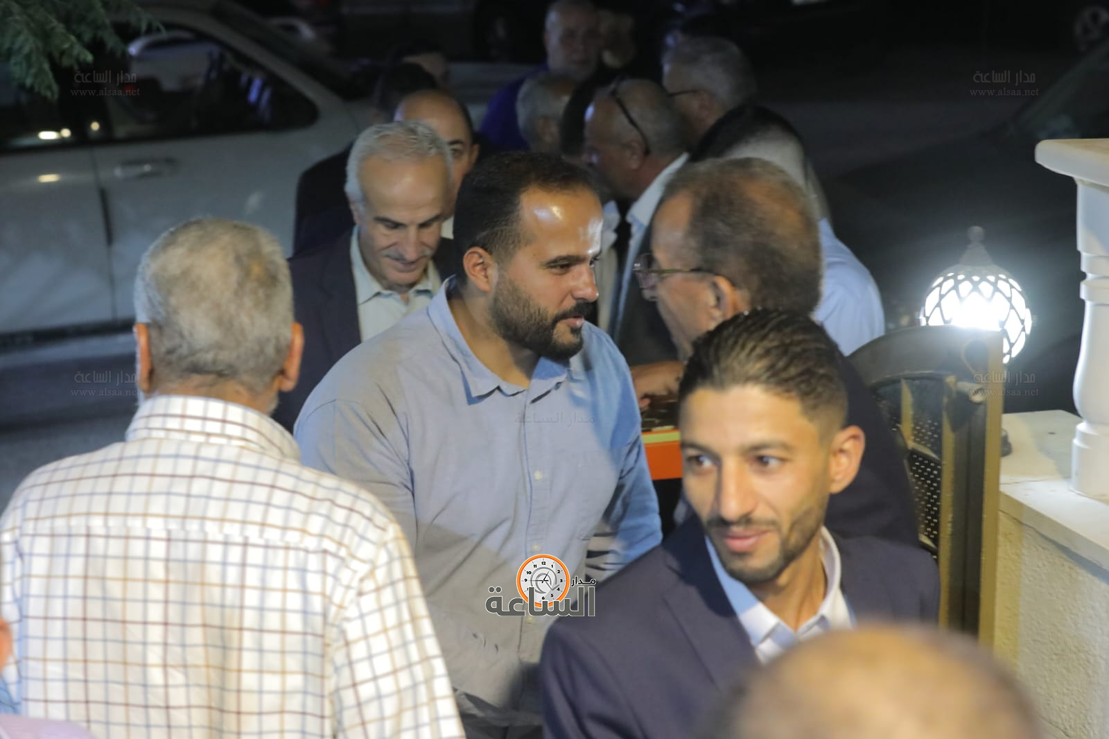 Madar Al-Saa Images 0.7031222360918098