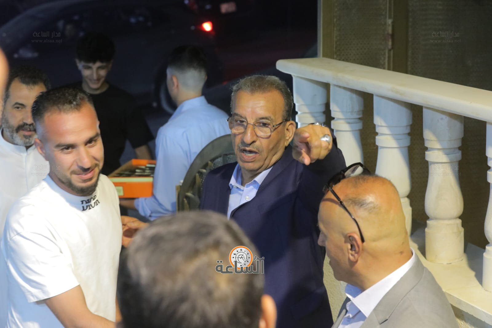 Madar Al-Saa Images 0.14245628598554727