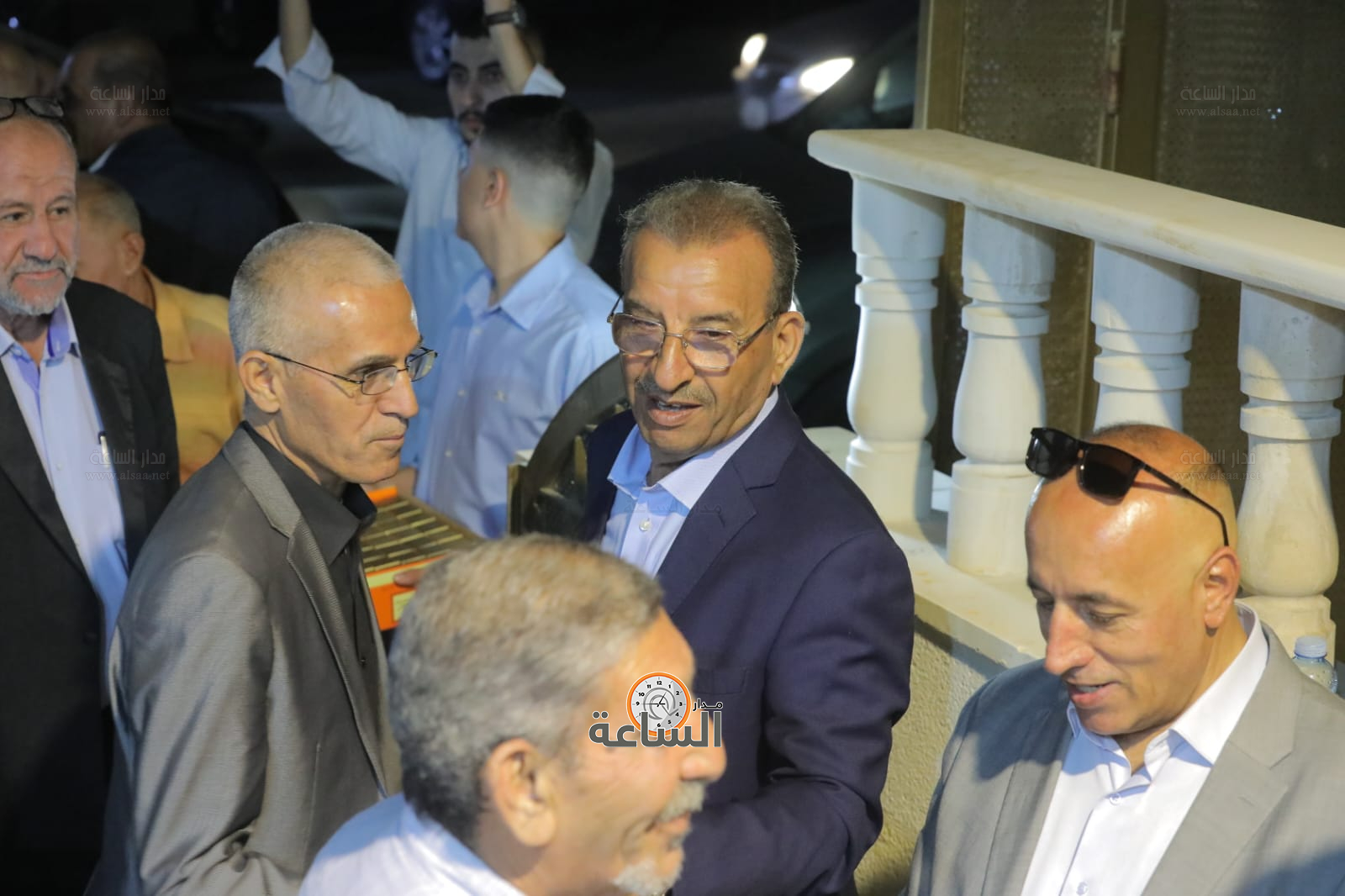 Madar Al-Saa Images 0.32898440341385704