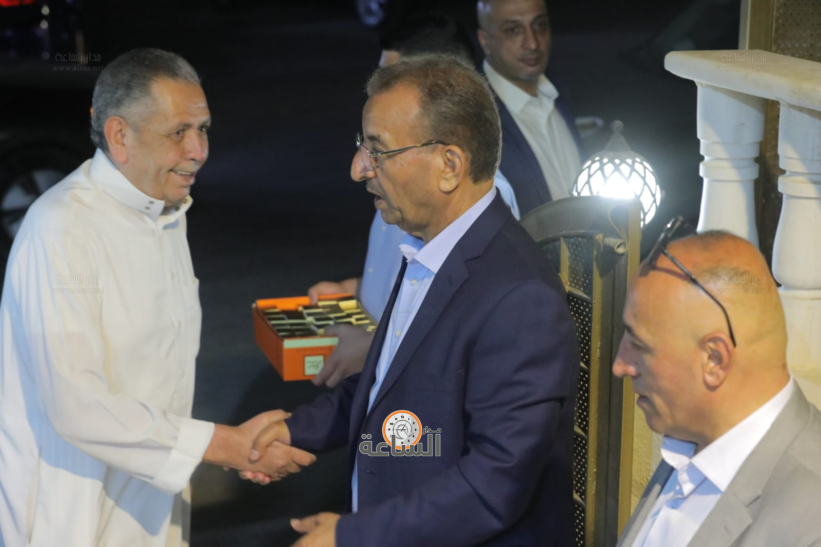 Madar Al-Saa Images 0.26263178825210287