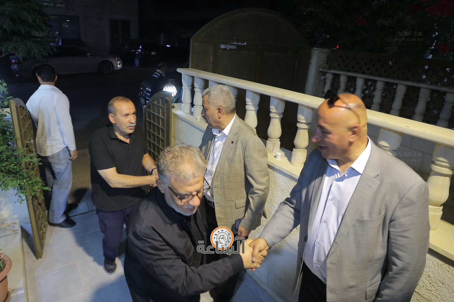 Madar Al-Saa Images 0.7488802643984169