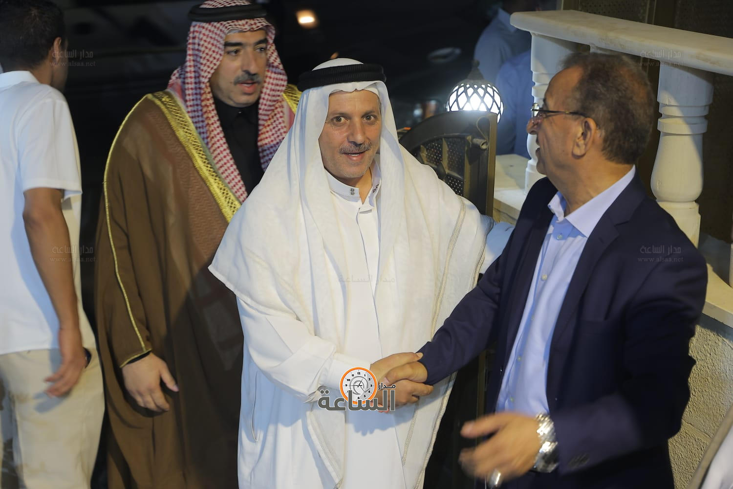 Madar Al-Saa Images 0.8166392512922486