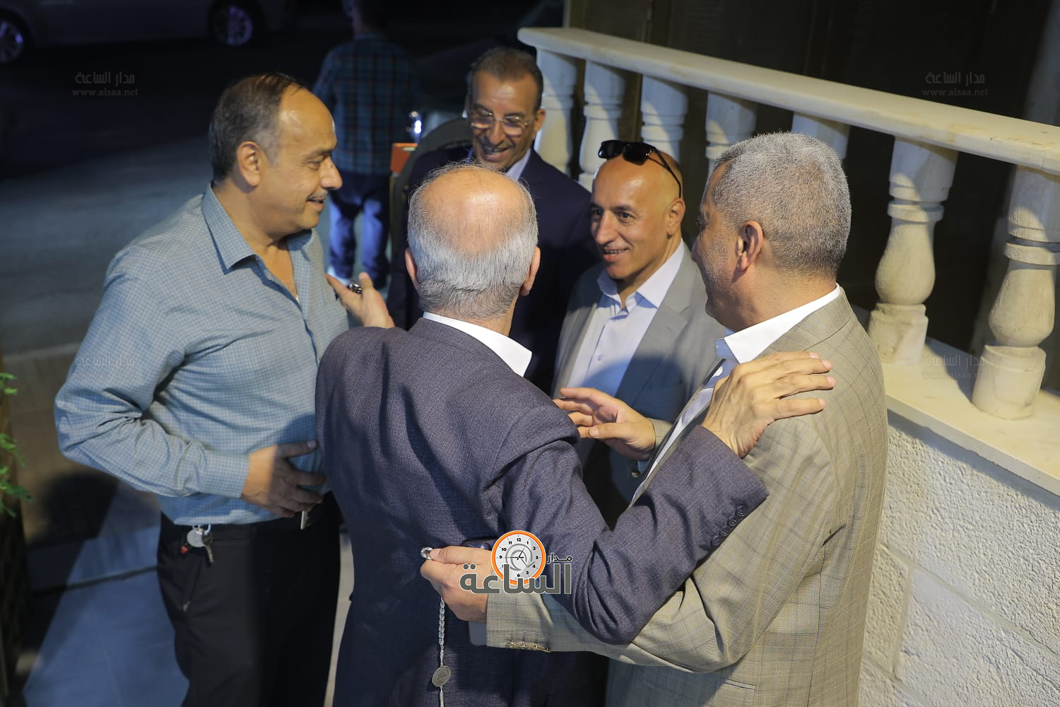 Madar Al-Saa Images 0.5494049280540281