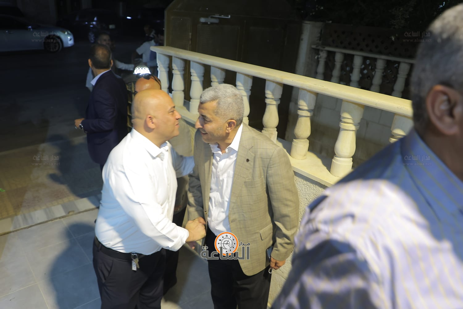 Madar Al-Saa Images 0.44519051814455435