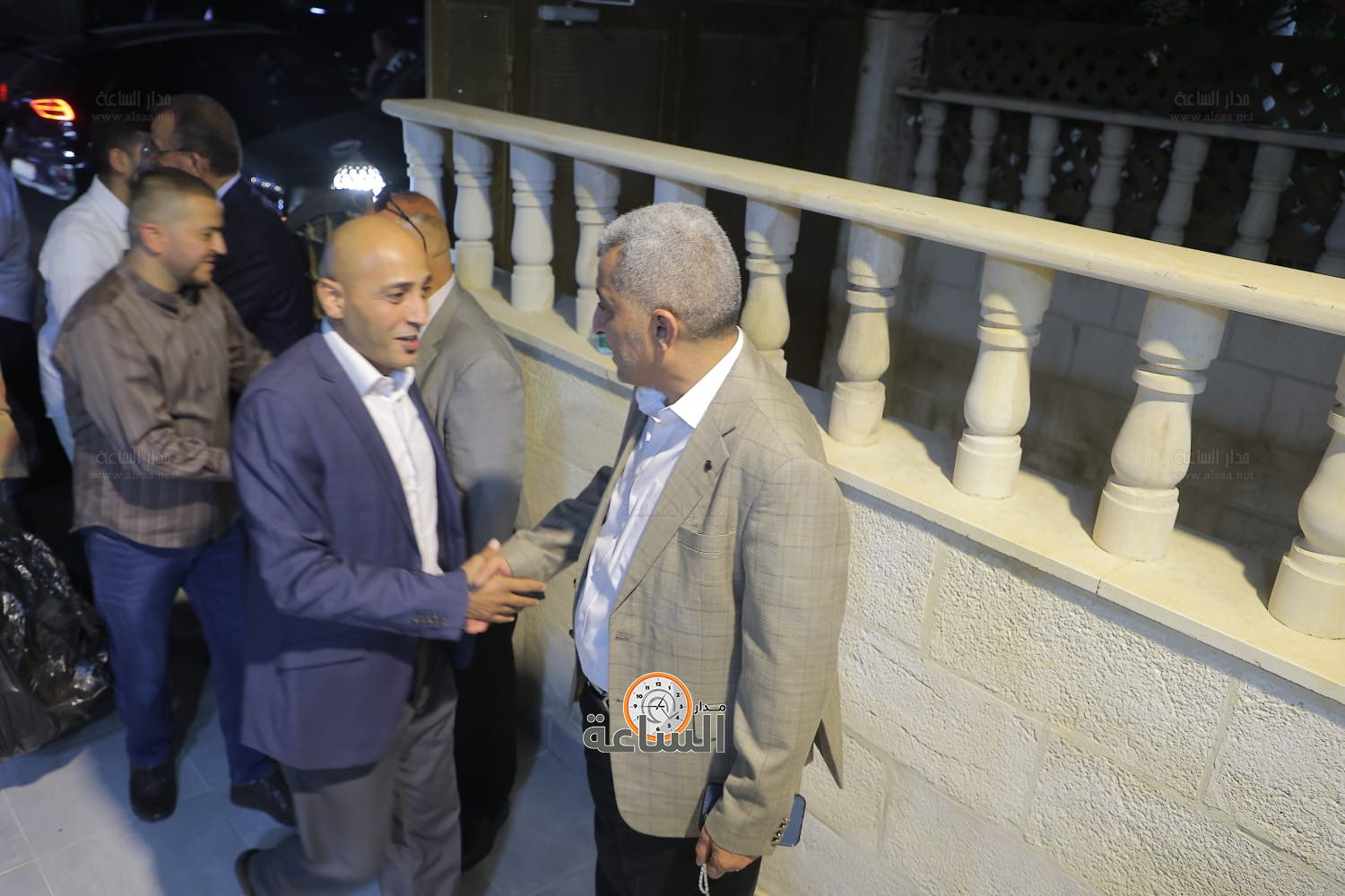 Madar Al-Saa Images 0.9524933048230074