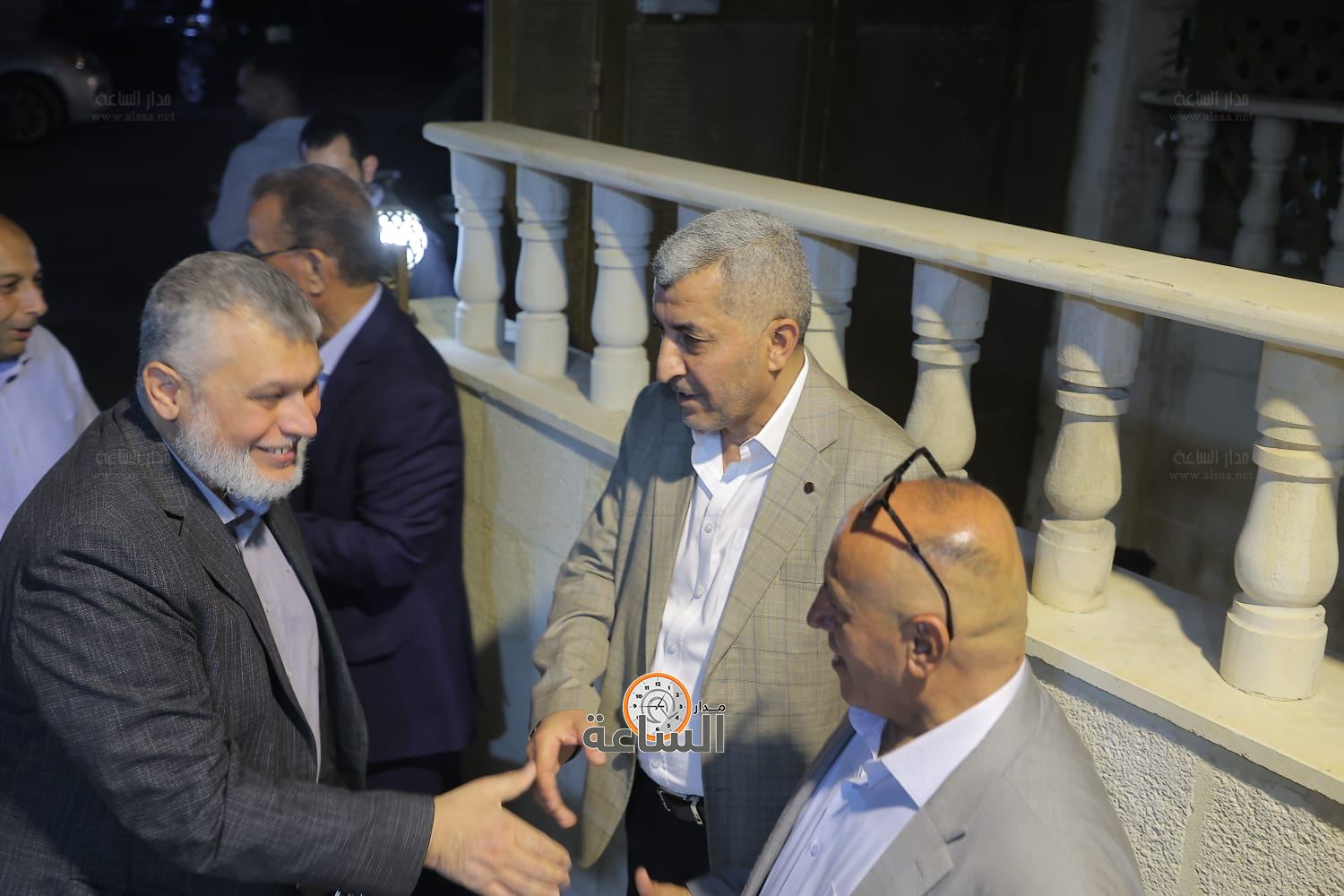 Madar Al-Saa Images 0.8986213492805094