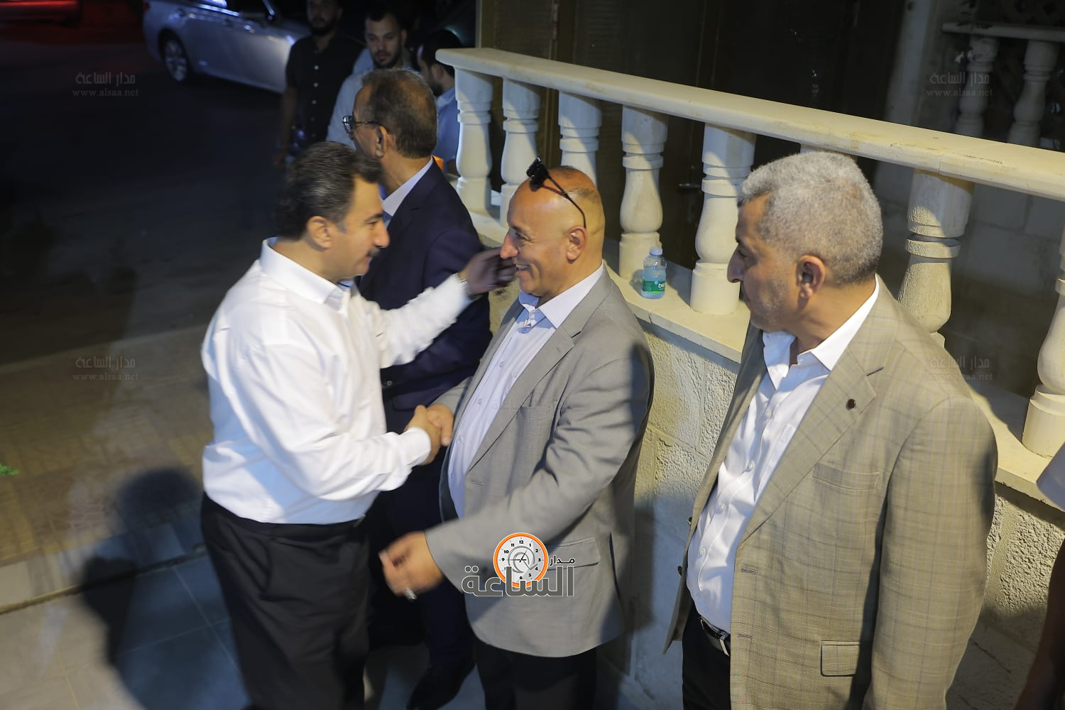 Madar Al-Saa Images 0.1486589520134738