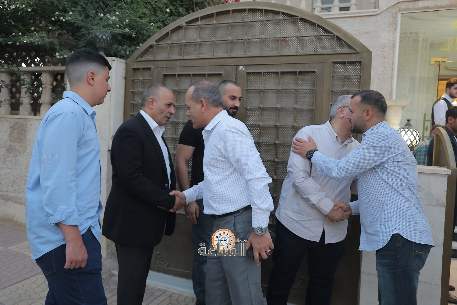 Madar Al-Saa Images 0.23158470975210876