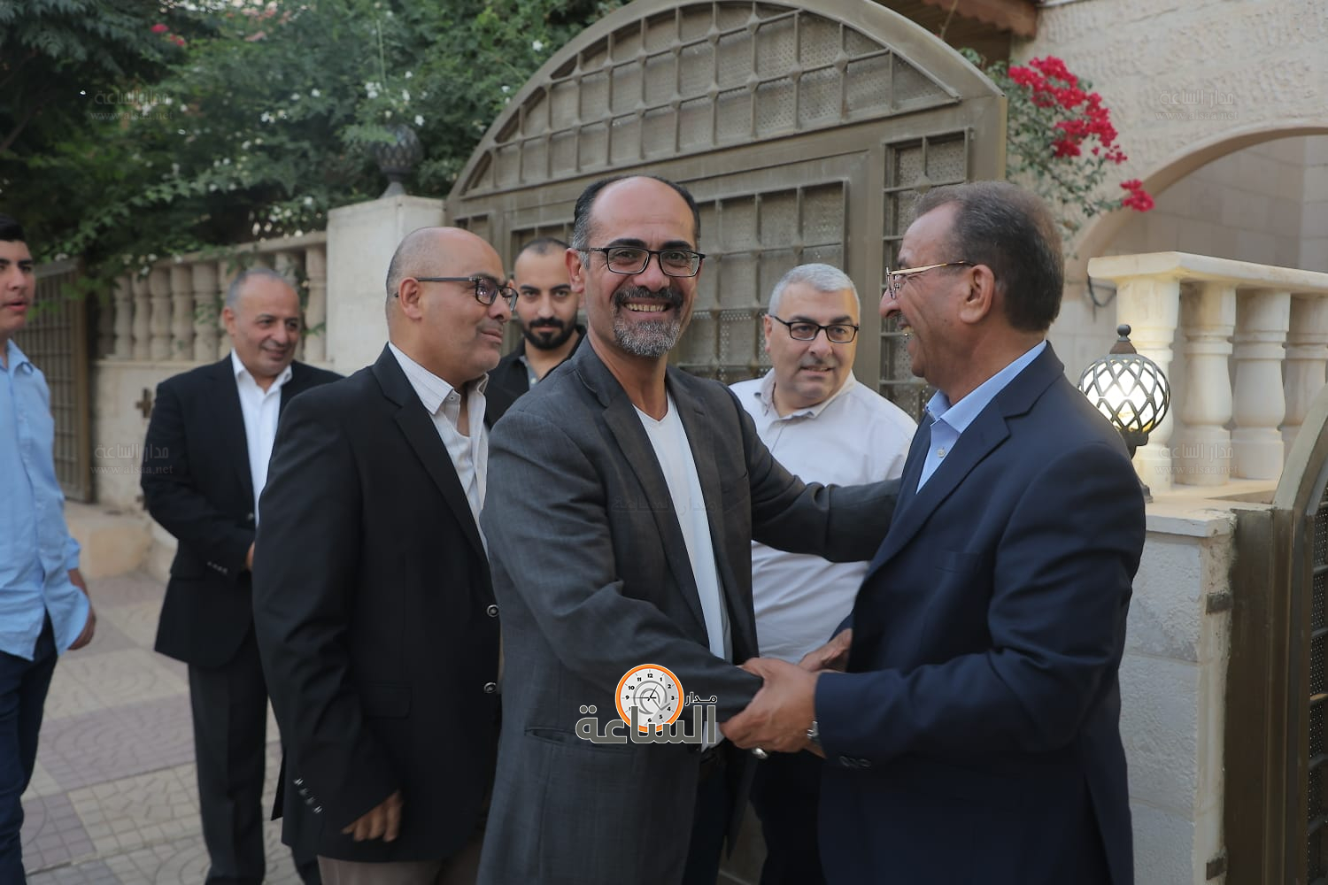 Madar Al-Saa Images 0.8301333995573951