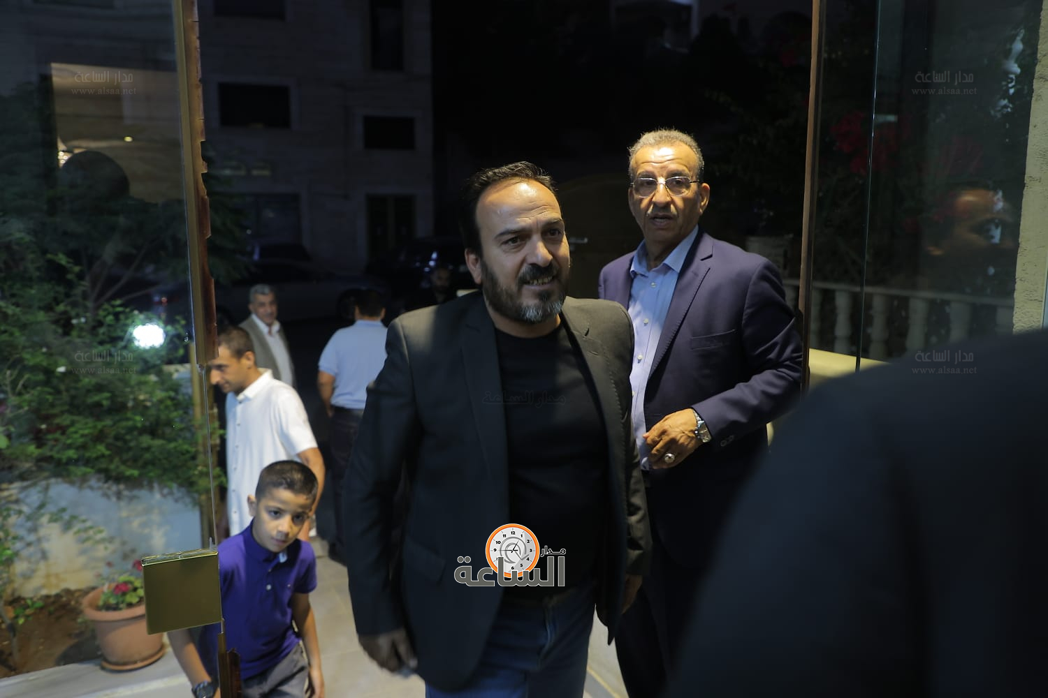 Madar Al-Saa Images 0.3629094432992569