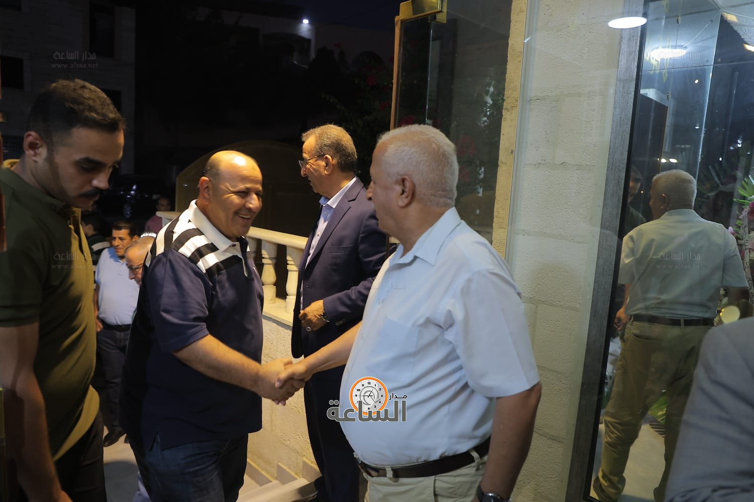 Madar Al-Saa Images 0.3729884588609962