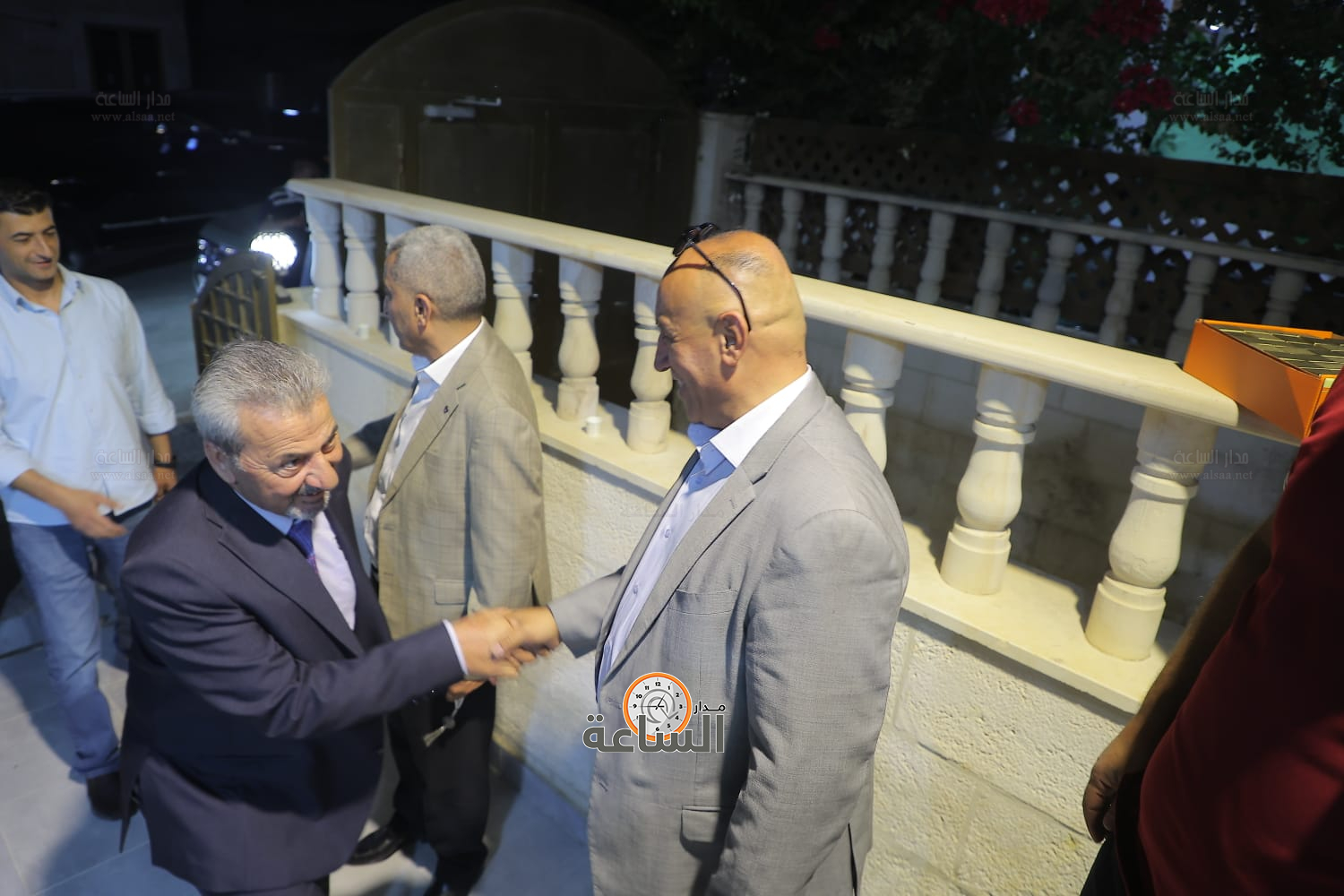 Madar Al-Saa Images 0.700548335028604