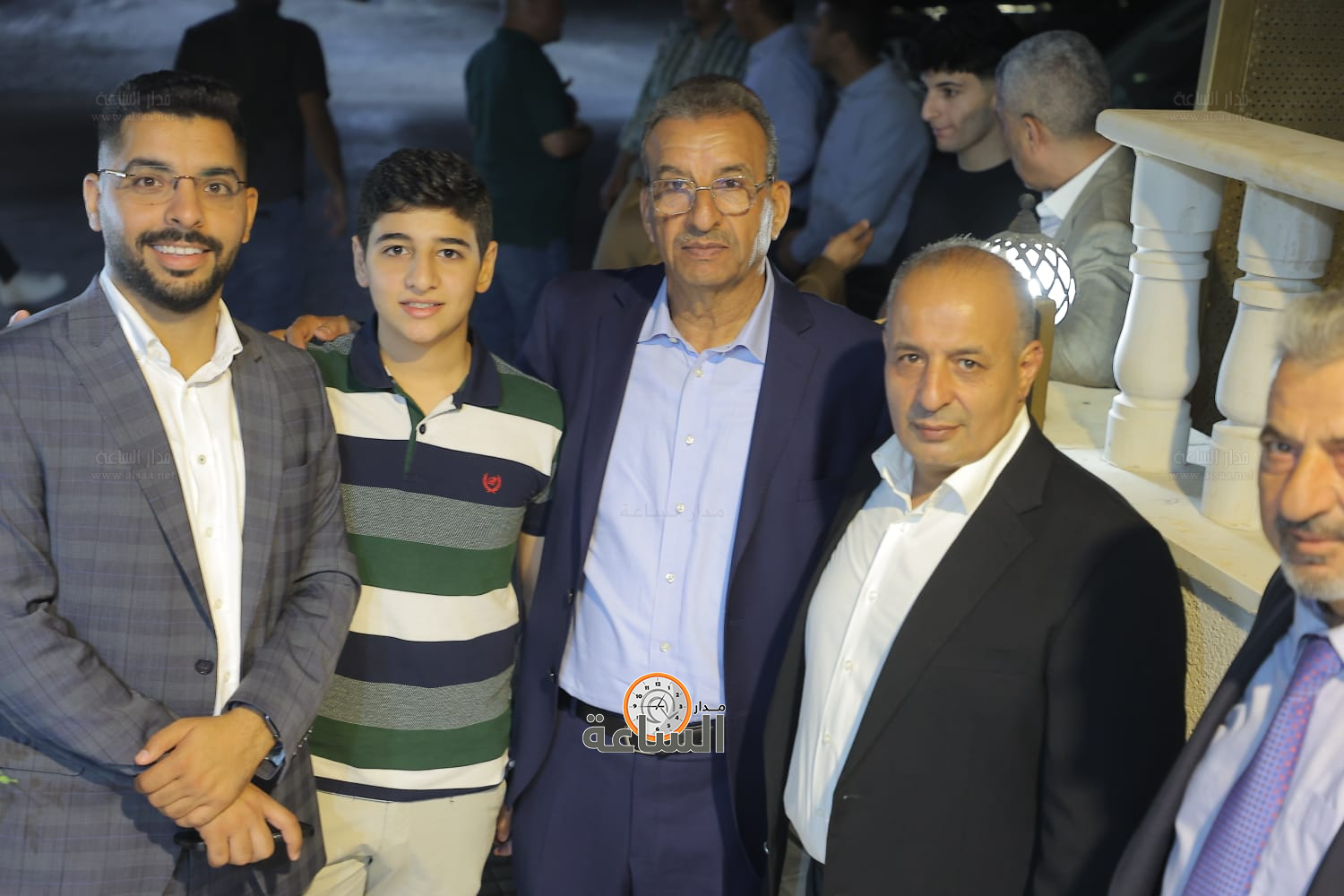 Madar Al-Saa Images 0.004654338636457145